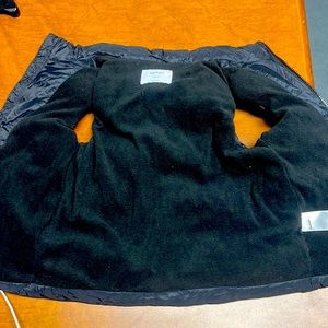 Kids Small Black Puffer Vest